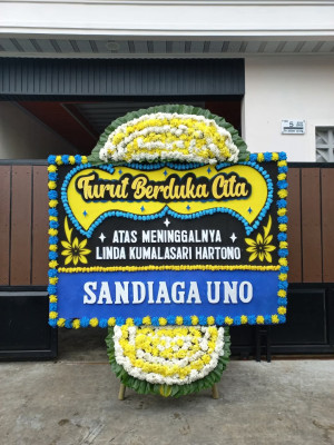 Papan Bunga Duka di Dundu